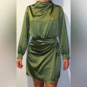 NEW WITH TAGS Zara Khaki Green long sleeve Satin Dress with high-neck collar XS